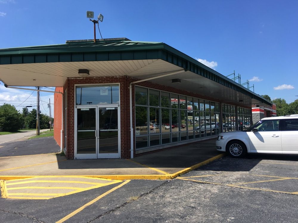 Retail Opportunity: 1321 Covert Avenue, Evansville, IN 47714